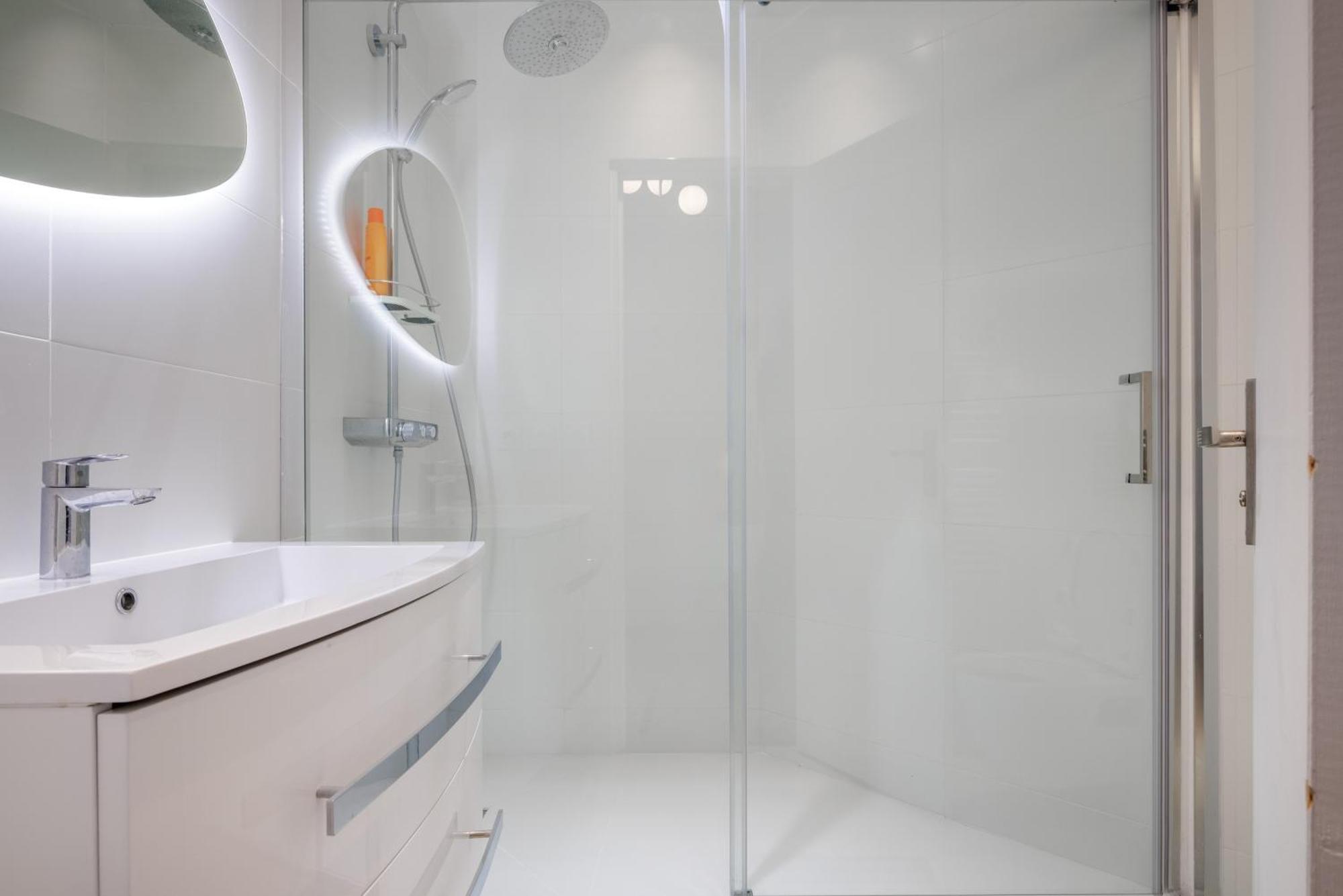 Chaleureux Appartement Pour 6Pers #4 Asnières Buitenkant foto